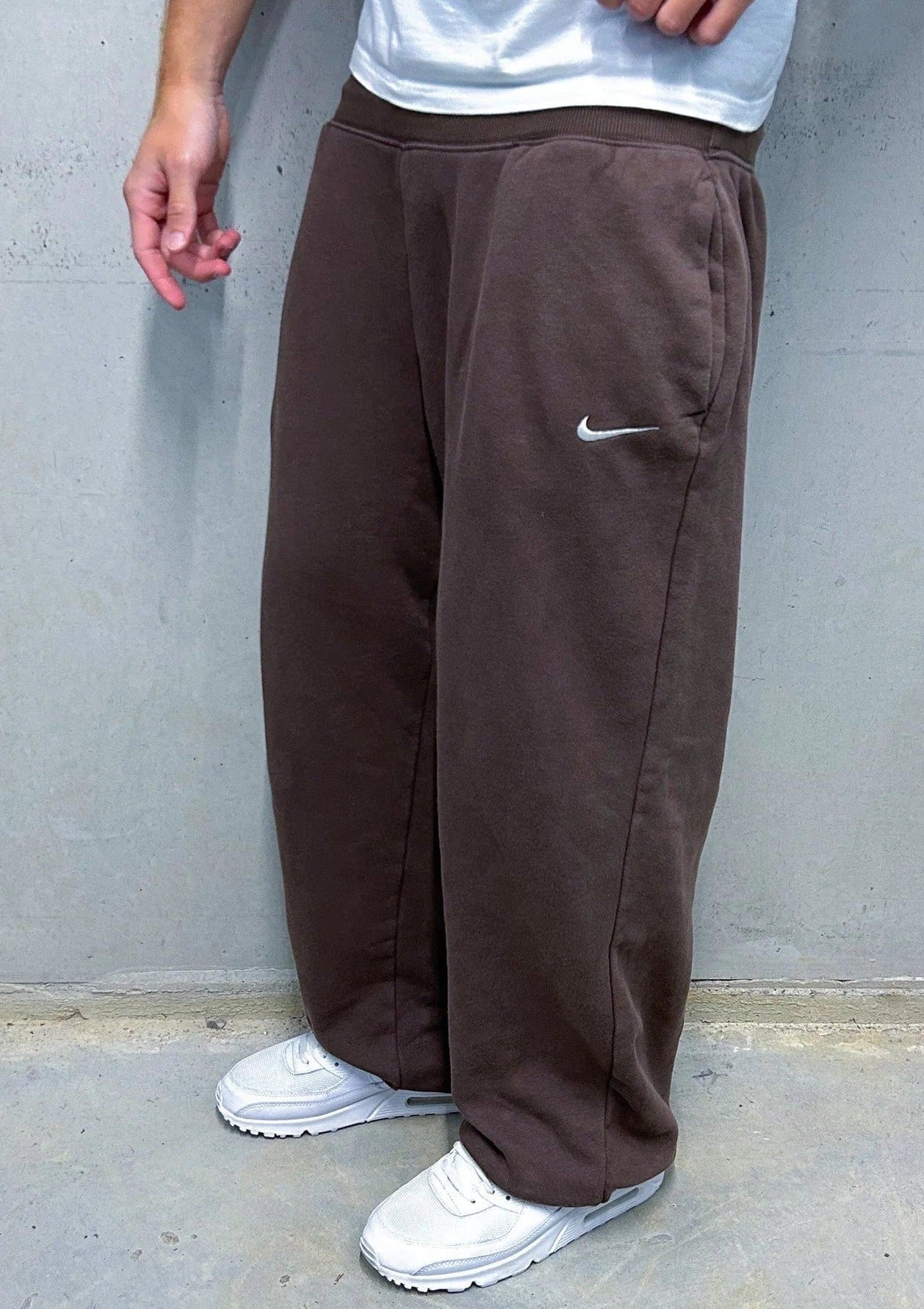 BAGGY JOGGERS